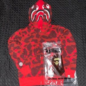 Bape Red Camo Shark Full Zip Double Hoodie Size Large NWT